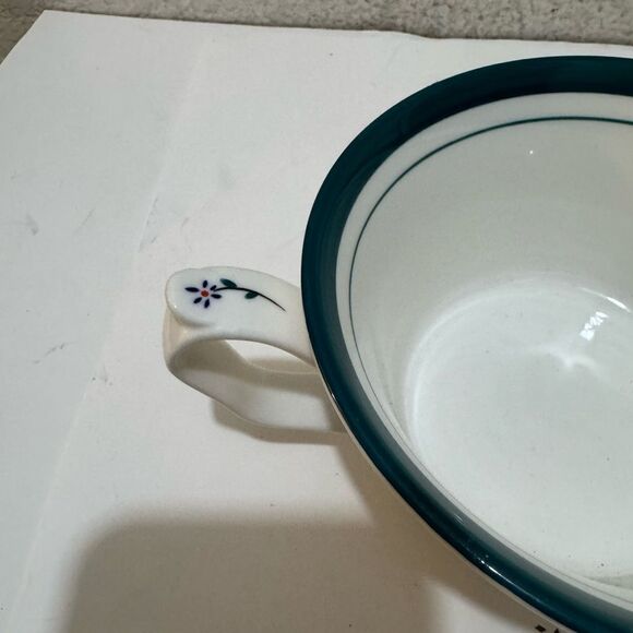 2 Piece Vintage Korean Chum Bone China Bowls  Handmade & Painted - Picture 7 of 10